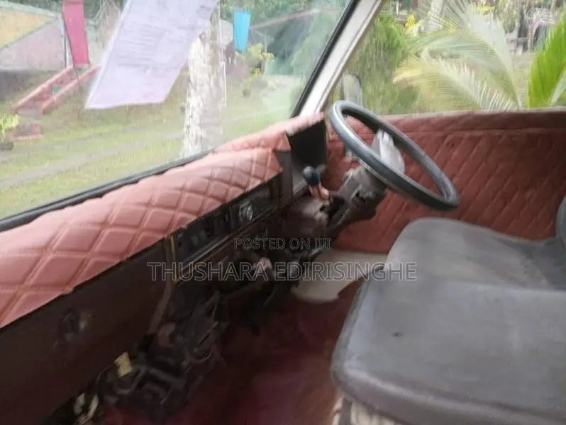 Toyota LH20 1981 Van (Used)