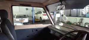 Mitsubishi L300 1981 Van (Used)