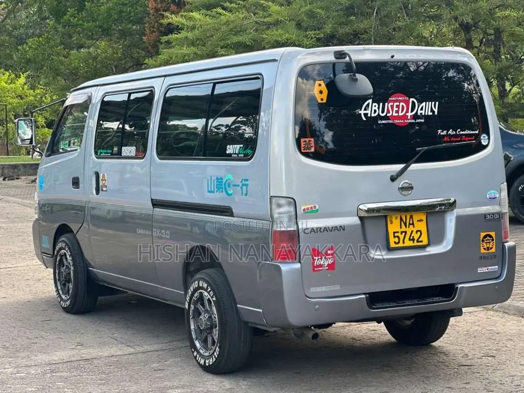 Nissan Caravan E25 2003 Van (Used)