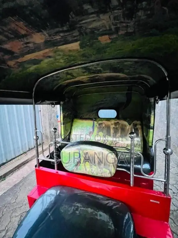 Bajaj 4 Stroke 2015 Three Wheel (Used)