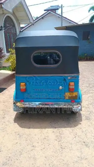 Bajaj 2 Stroke 2004 Three Wheel (Used)