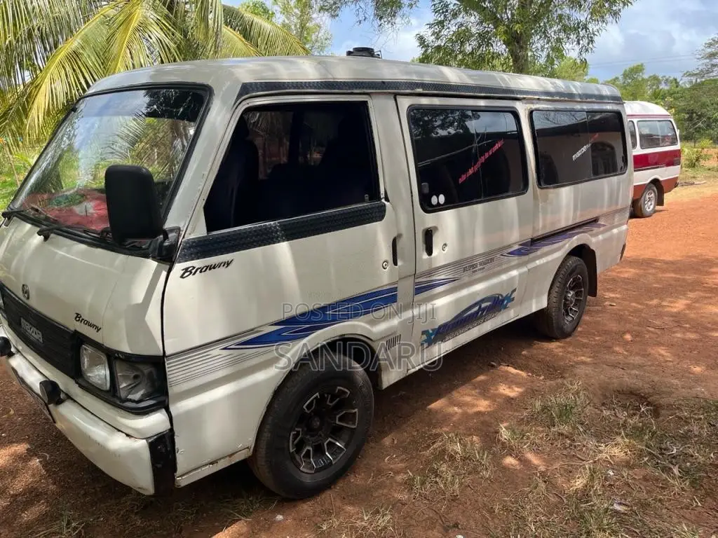 Mazda Brawny 1985 Van (Used)