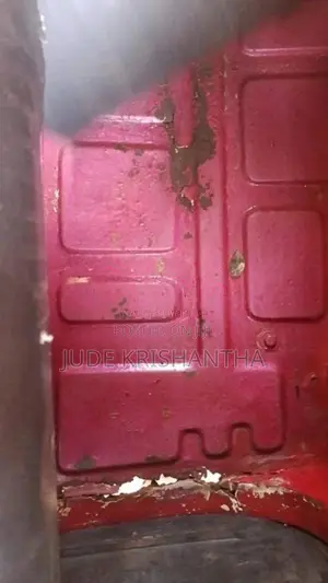Bajaj 4 stroke 2011 Three Wheel (Used)