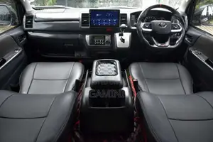 Toyota KDH TRH Dark Prime 2015 Van (Used)