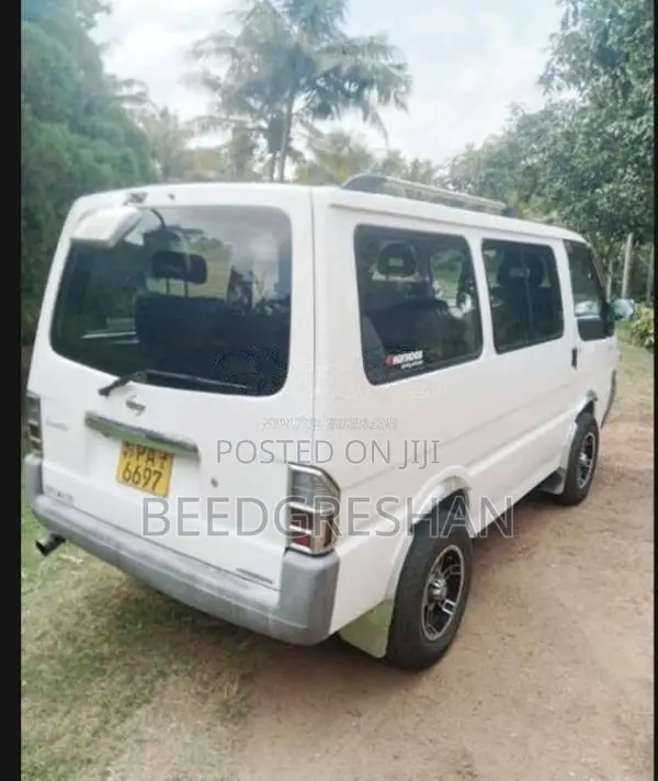 Nissan Vanette 2001 Van (Used)