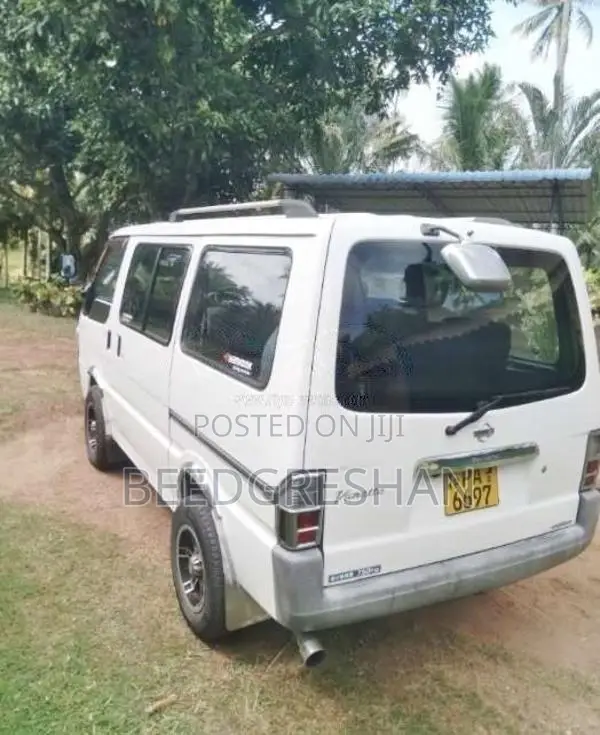 Nissan Vanette 2001 Van (Used)