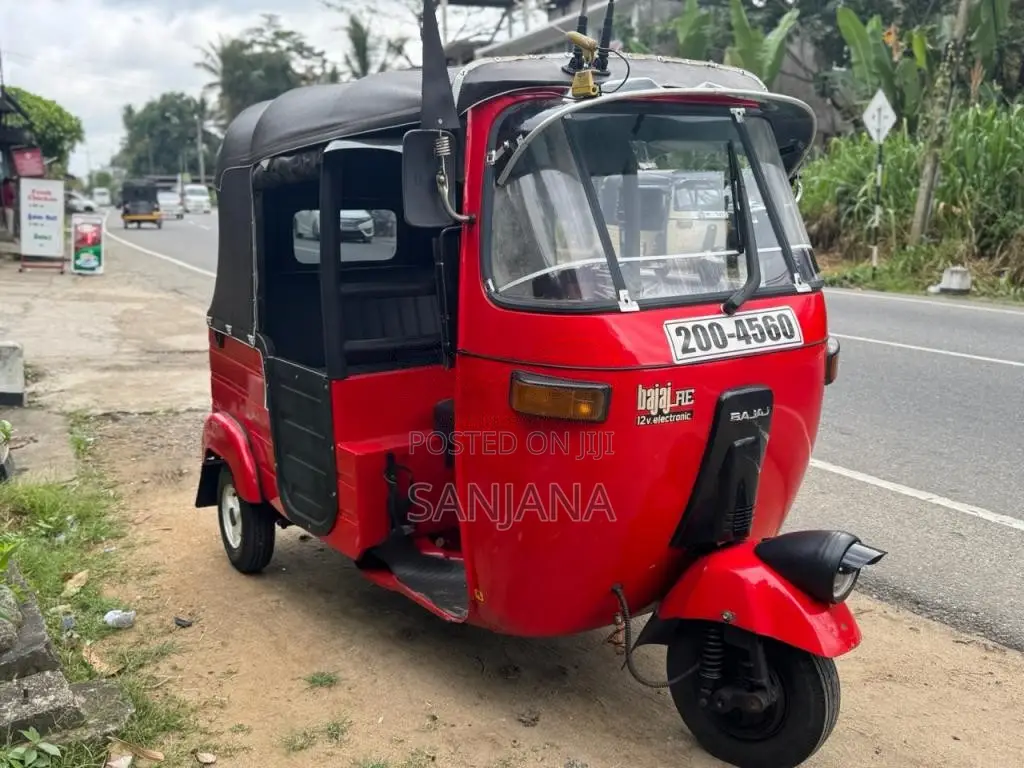 Bajaj RE 2 Stroke 1996 Three Wheel (Used)
