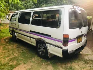 Toyota HIACE 1997 Van (Used)