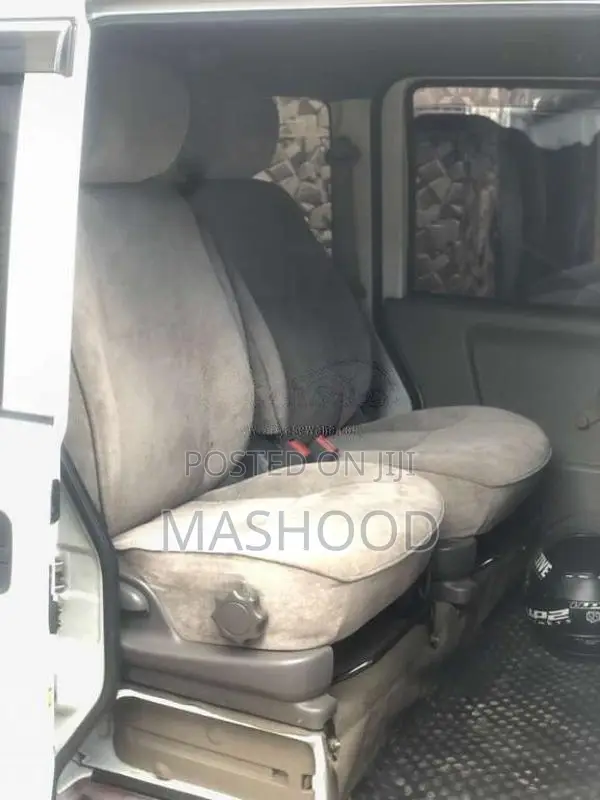 Suzuki Every 2015 Van (Used)
