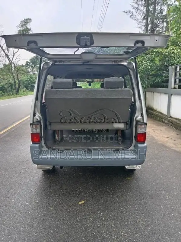 Nissan Vanette 2004 Van (Used)