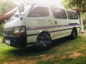 Toyota HIACE 1997 Van (Used)