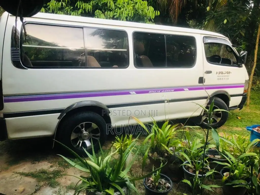 Toyota HIACE 1997 Van (Used)