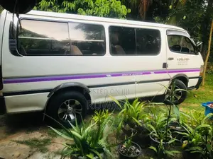 Toyota HIACE 1997 Van (Used)