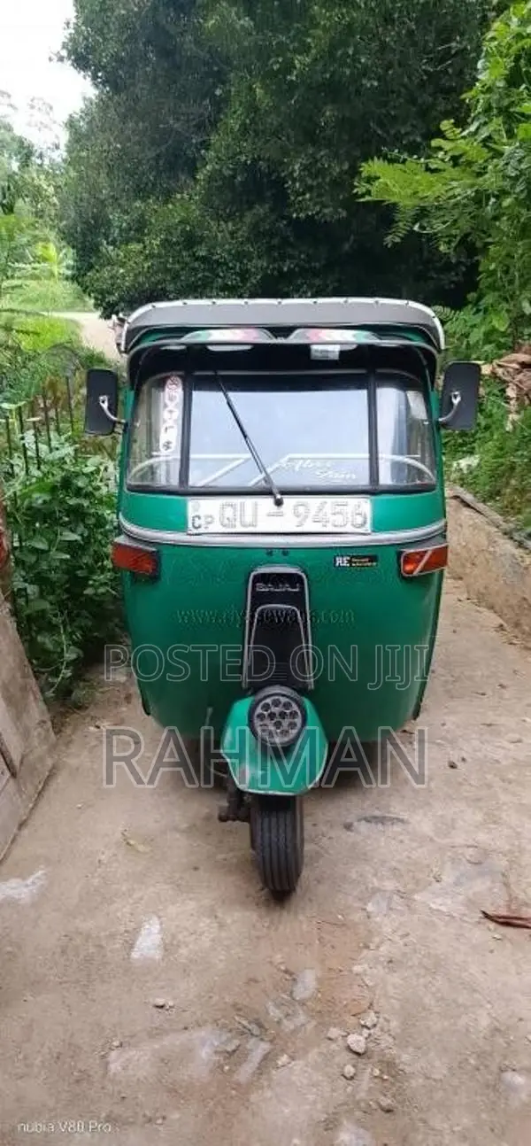 Bajaj 4 Stroke 2009 Three Wheel (Used)