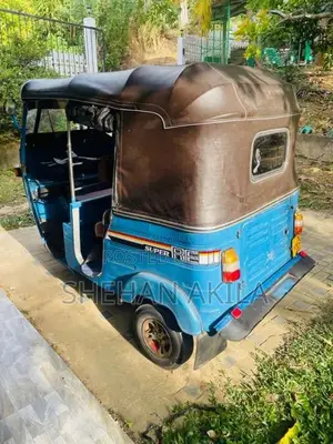 Bajaj 4 Stroke 2008 Three Wheel (Used)