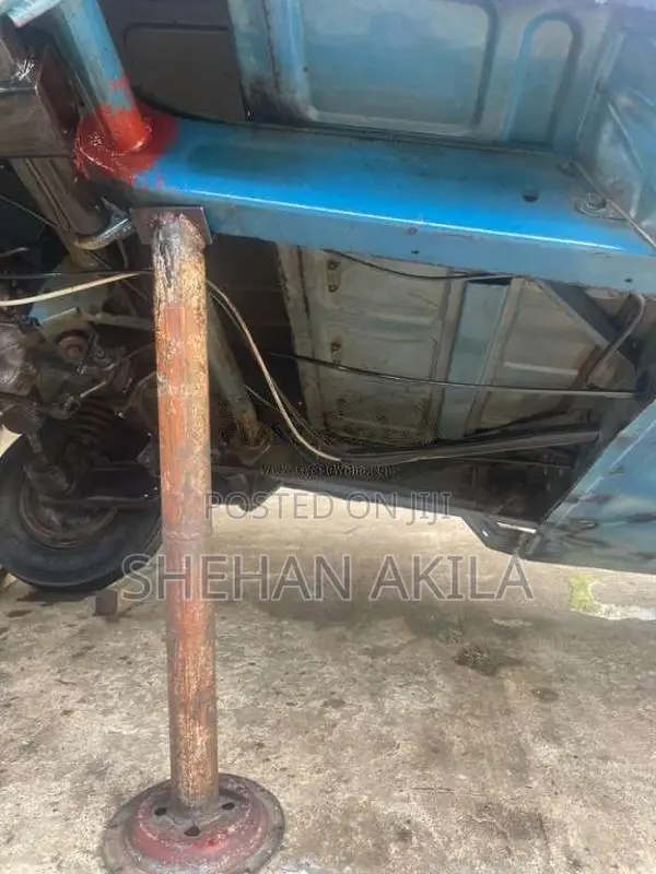 Bajaj 4 Stroke 2008 Three Wheel (Used)
