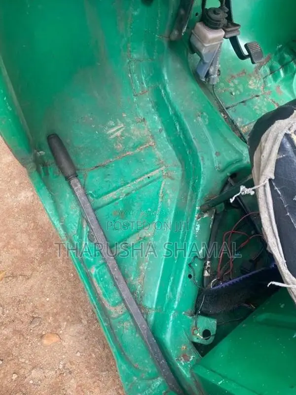Bajaj 2 stroke 2006 Three Wheel (Used)
