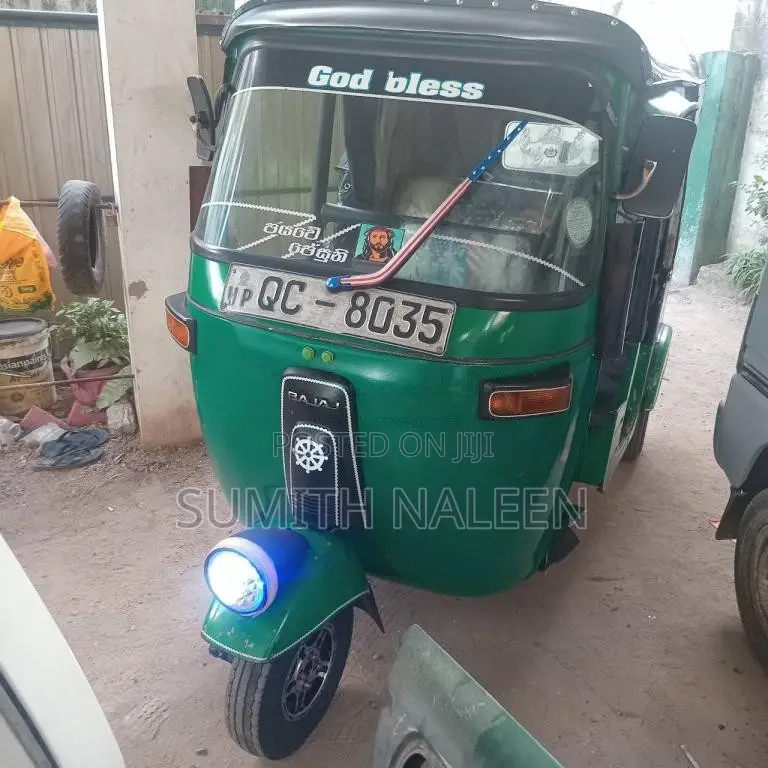Bajaj 2 stroke 2005 Three Wheel (Used)