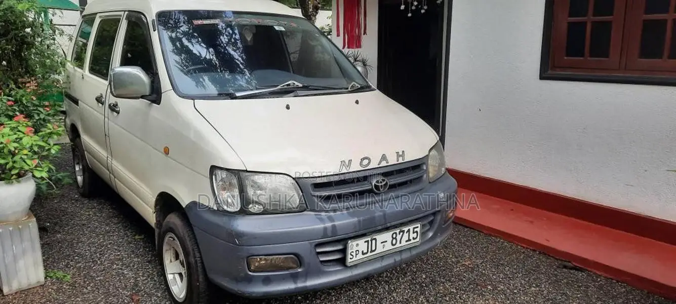 Toyota Noah KR42 1999 Van (Used)