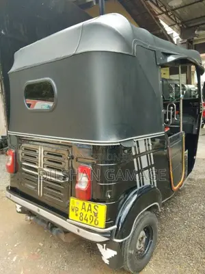Bajaj RE 2014 Three Wheel (Used)