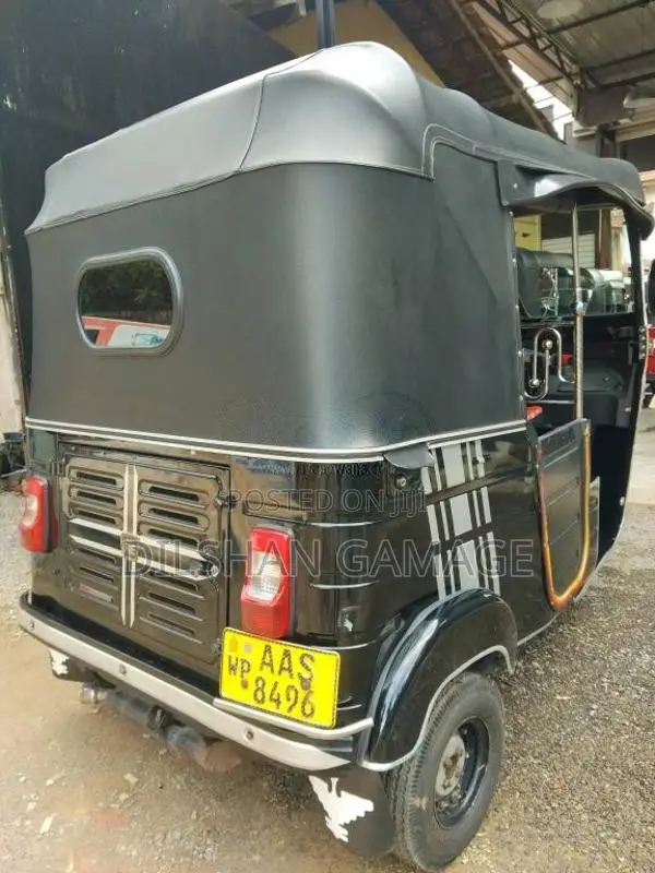 Bajaj RE 2014 Three Wheel (Used)