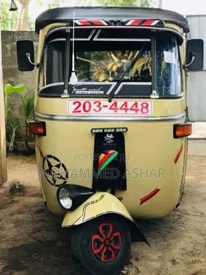 Bajaj RE 1999 Three Wheel (Used)