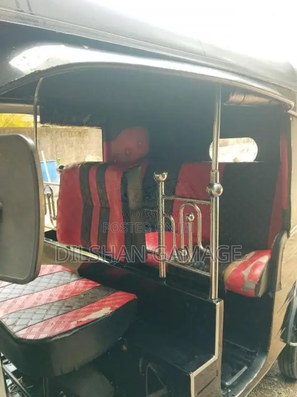Bajaj RE 2014 Three Wheel (Used)