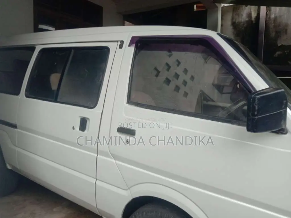 Nissan Largo 1991 Van (Used)