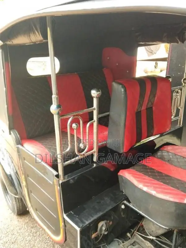 Bajaj RE 2014 Three Wheel (Used)