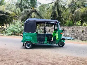 Bajaj RE 1998 Three Wheel (Used)