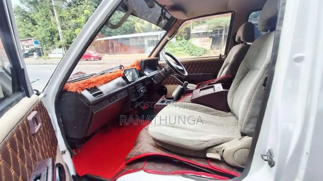 Nissan Vanette 1991 Van (Used)