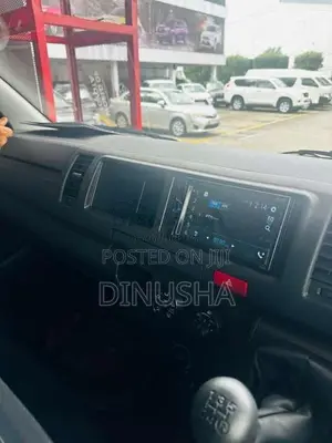Toyota HIACE 2026 Van (Used)