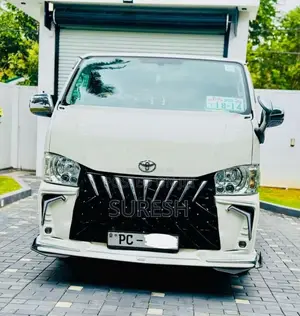 Toyota KDH 2007 Van (Used)