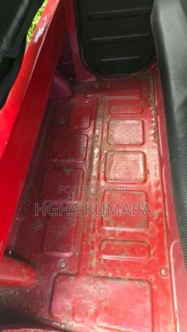 Bajaj 4 Stroke 2013 Three Wheel (Used)