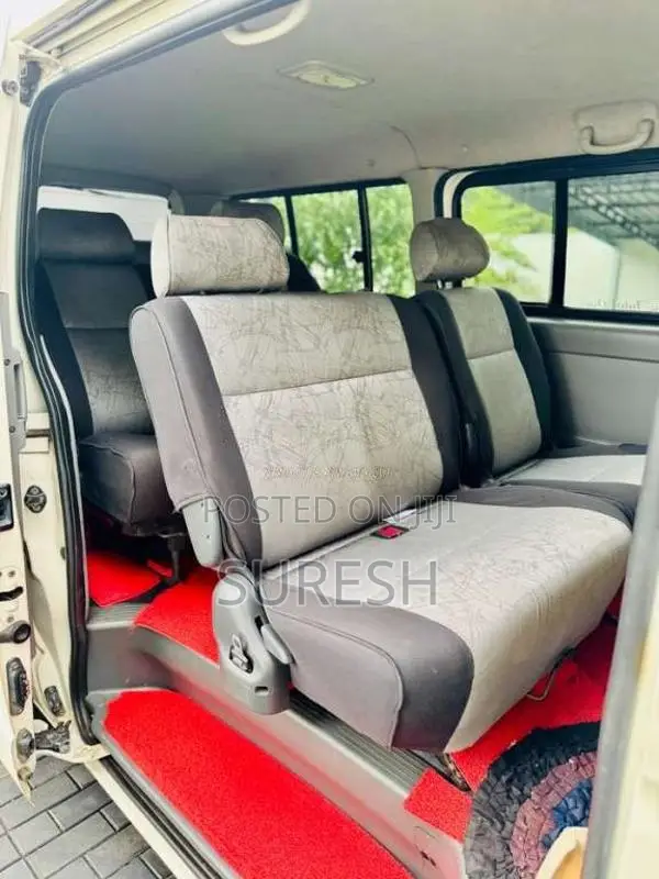 Toyota KDH 2007 Van (Used)