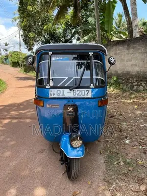 Bajaj 2 Stroke 2006 Three Wheel (Used)