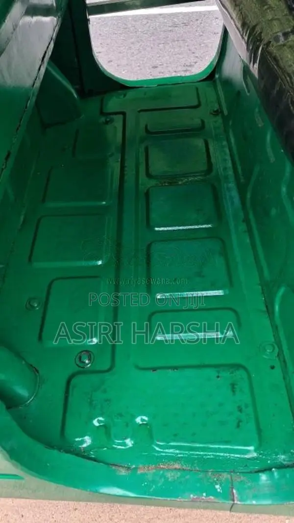 Bajaj 4 Stroke 2012 Three Wheel (Used)
