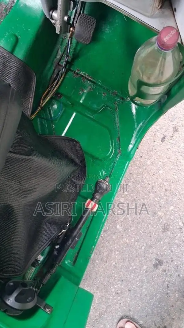 Bajaj 4 Stroke 2012 Three Wheel (Used)