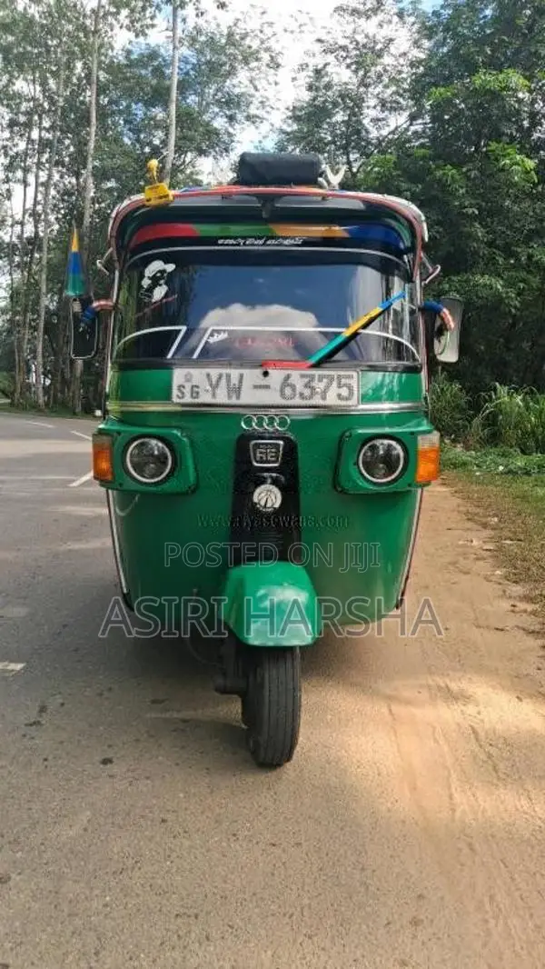 Bajaj 4 Stroke 2012 Three Wheel (Used)