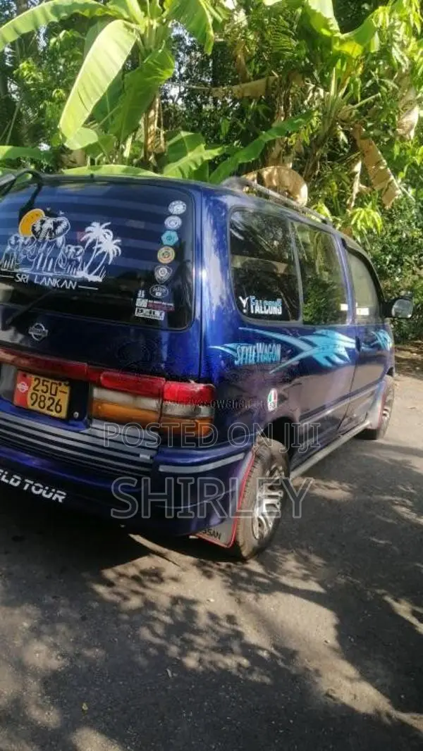 Nissan Serena 1994 Van (Used)