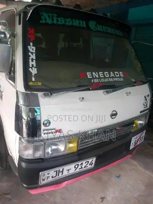 Nissan CARAVAN 1999 Van (Used)