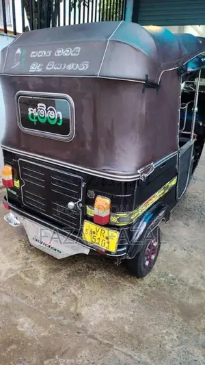 Bajaj RE 2011 Three Wheel (Used)