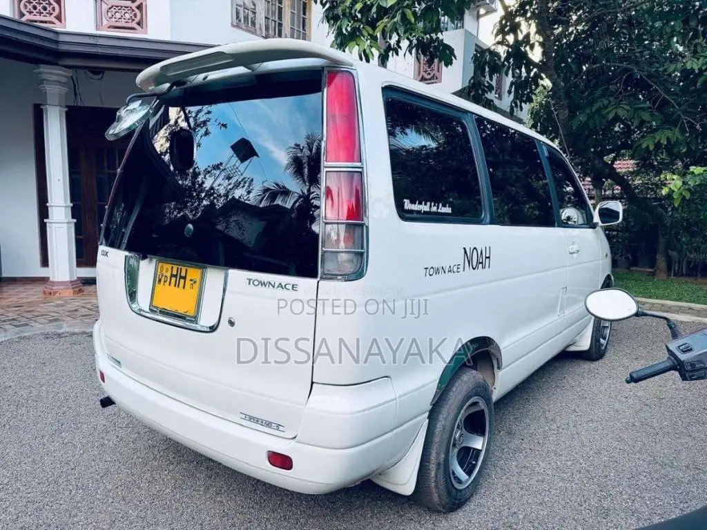 Toyota TownAce Noah 3c 1999 Van (Used)