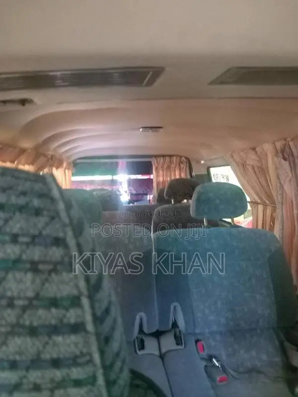 Nissan CARAVAN 1999 Van (Used)