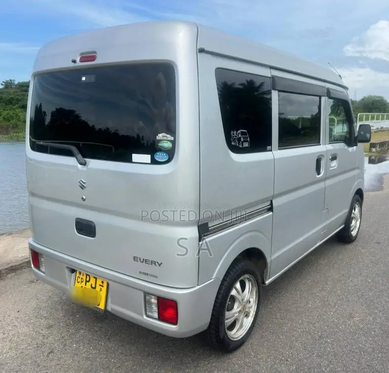 Suzuki Every DA17 2019 Van (Used)