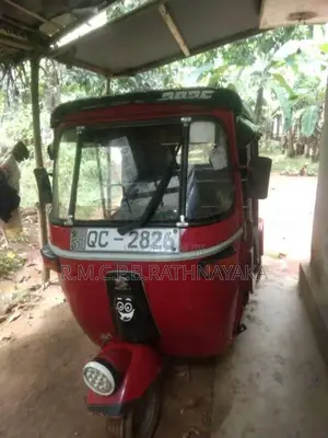 Bajaj RE 2006 Three Wheel (Used)