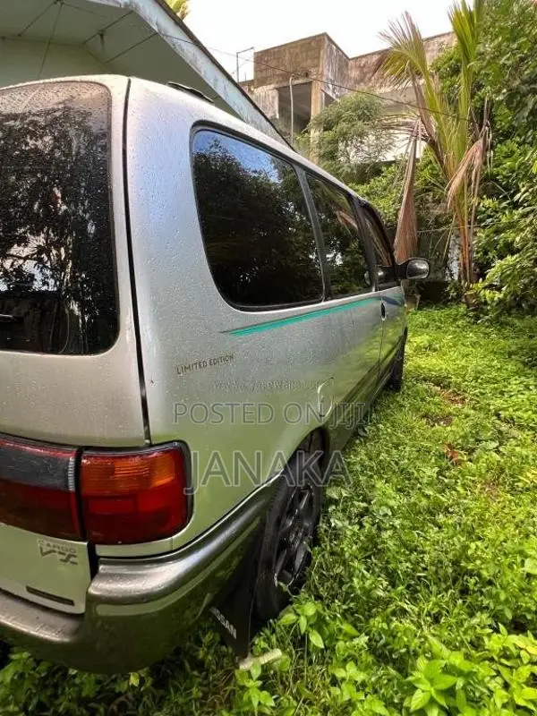 Nissan Serena Cd20 1998 Van (Used)