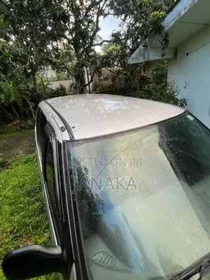 Nissan Serena Cd20 1998 Van (Used)
