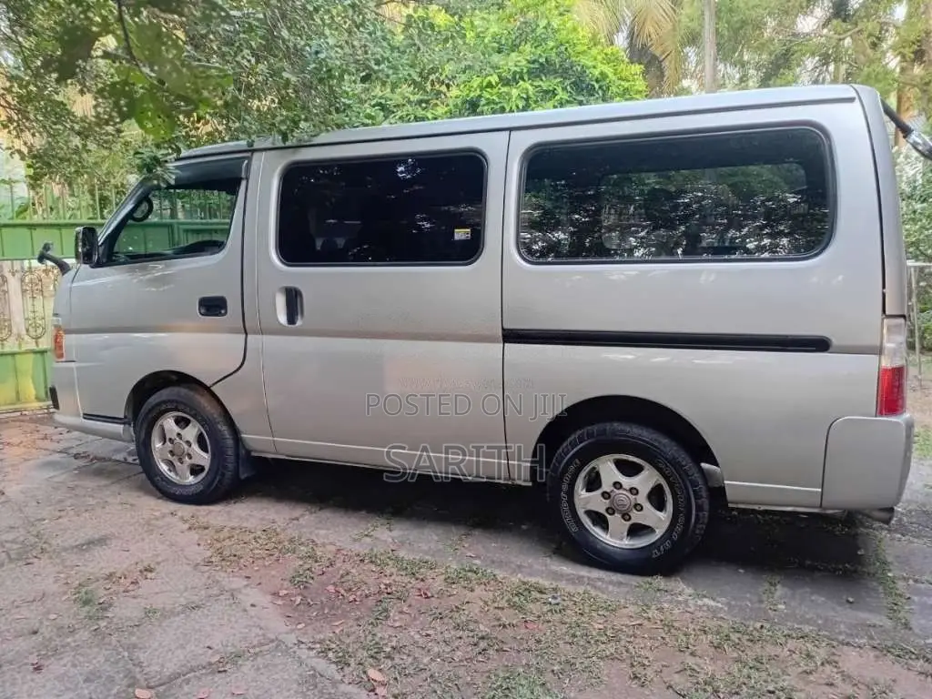 Nissan Caravan E25 2007 Van (Used)