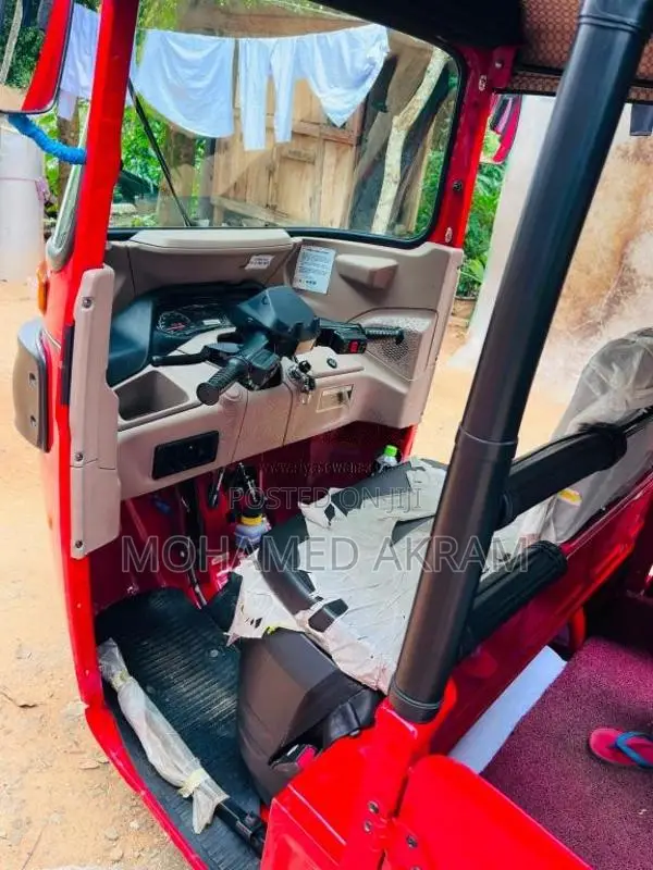 Bajaj RE 2025 Three Wheel (Used)